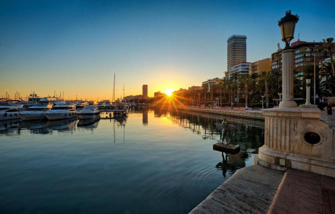 Ap Hotel Navas Alicante Luaran gambar